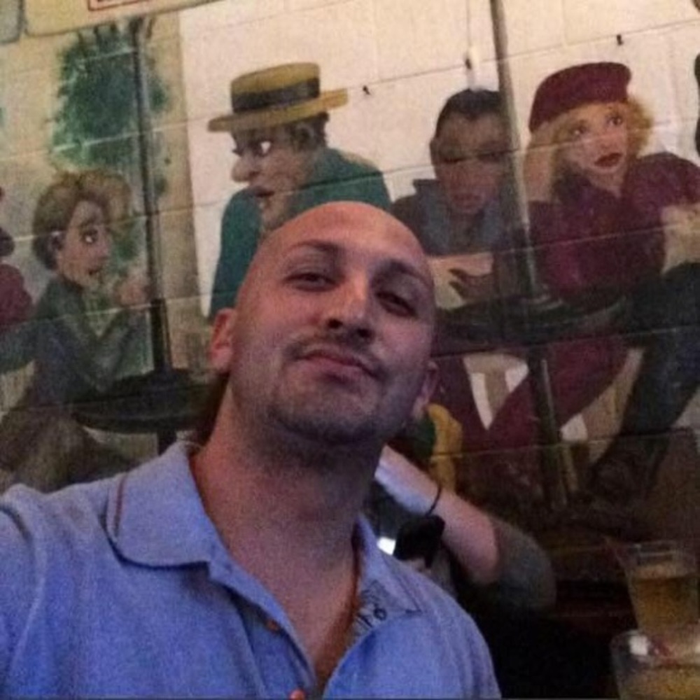 Meet your Posher, Carlos